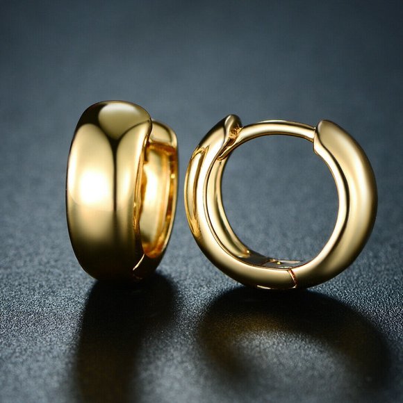 Jewelry - 18K Gold Plated Huggie Hoop Earrings